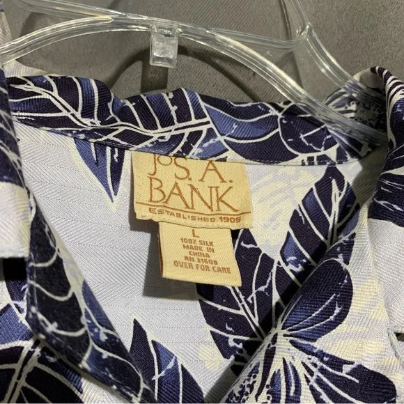 Jos A BANK hawaiian silk shirt L - Picture 4 of 6